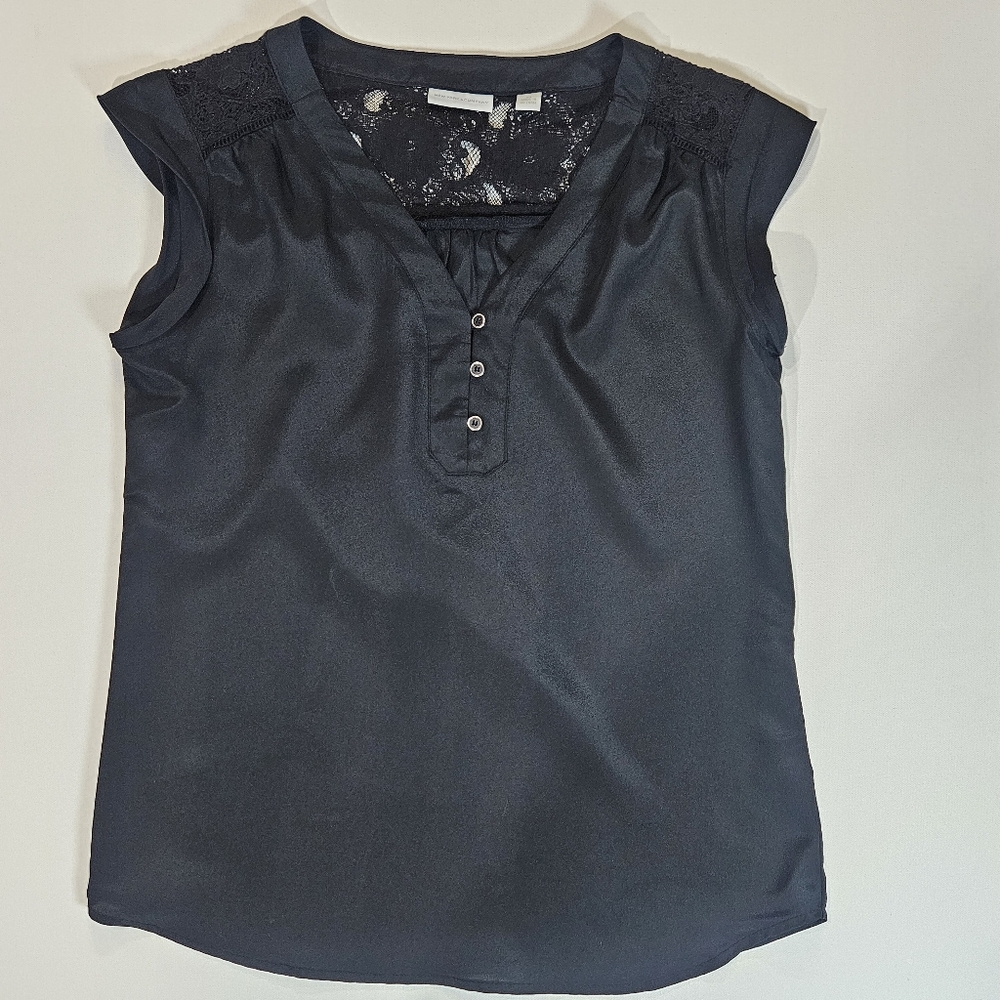 New York & Co.‎ Blouse Womens XS Black Lace Accent Capsule Wardrobe Office Top